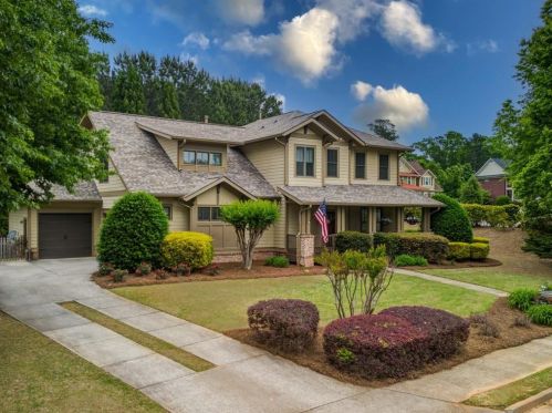 200 Kobuk Ct, Holly Springs, GA 30114-5833