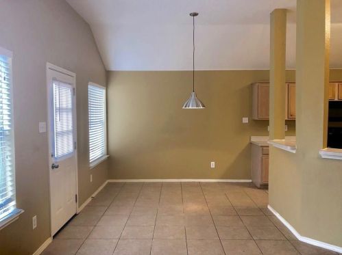 901 Black Walnut Trl, Cedar Hill TX  75104-3167 exterior