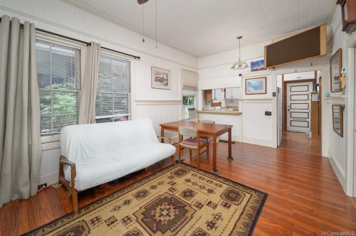 2022 Pahukui St, Honolulu, HI 96819-4145
