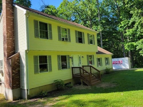 71 Stoneridge Rd, Colchester, CT 06415-2356