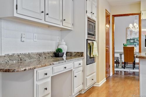 6108 Iola Way, Englewood CO 80111-5706 exterior