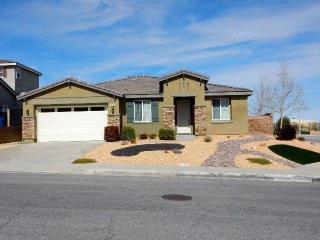 5093 Meadowsweet Dr, Palmdale, CA 93551-5761