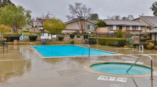 1615 Carmel Cir, Upland CA  91784-1726 exterior