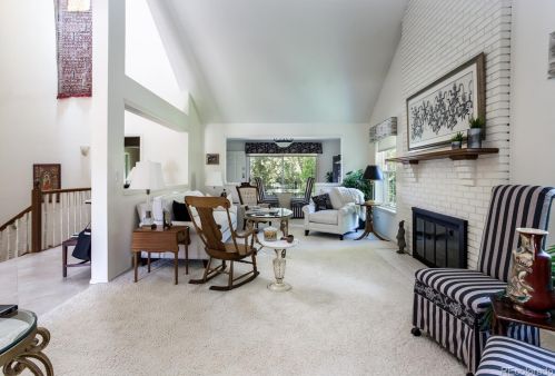 6193 Briarwood Cir, Englewood CO 80112-1035 exterior