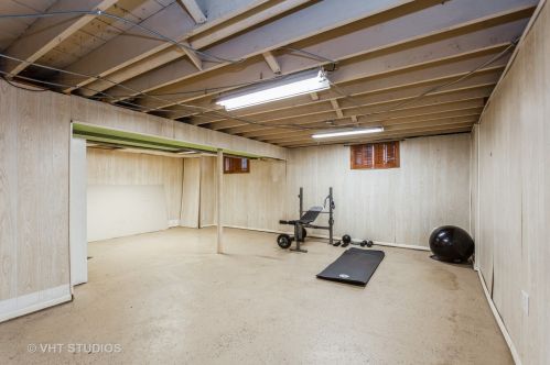 244 Yale Ave, Addison IL  60101-3956 exterior