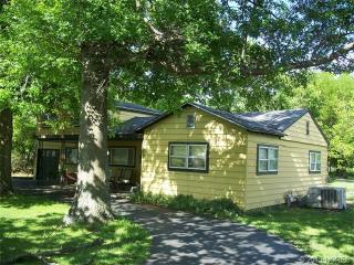 200 Kershaw Dr, Muskogee, OK 74401-4588