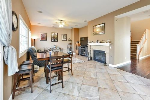 12372 Brianwood Dr, Riverside CA 92503-6754 exterior