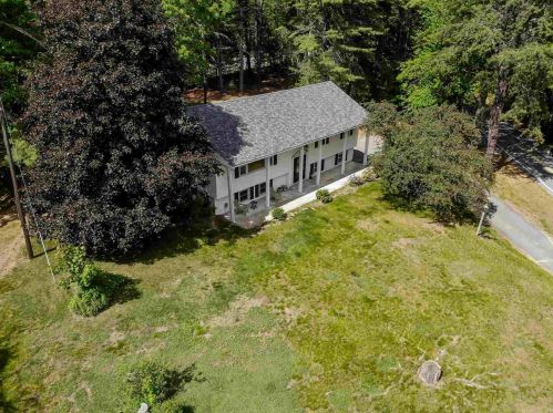 259 Main St, Pelham, NH 03076-5723