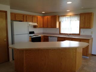 1726 Cougar Creek Dr, Meridian ID  83646-7340 exterior
