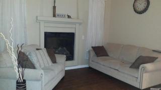 1269 Esplanade Dr, Merced, CA 95348-9516