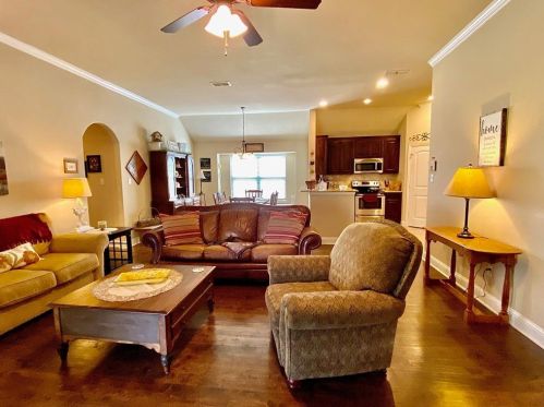 3011 Glenwood Ct, Aubrey, TX 76227-5330