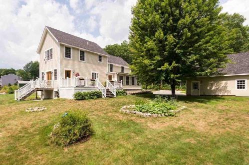 71 Auburn St, Concord, NH 03301-3047