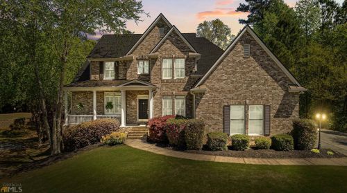 52 Spring Mist Ct, Newnan, GA 30265-3403