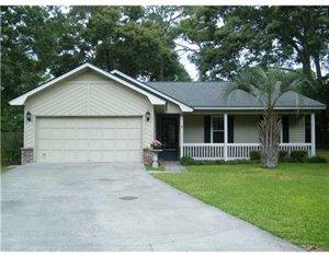 3 Castaway Pl, Savannah, GA 31410-1548