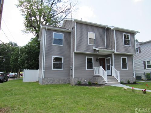 12 Lenox Ave, Avenel, NJ 07001-1452