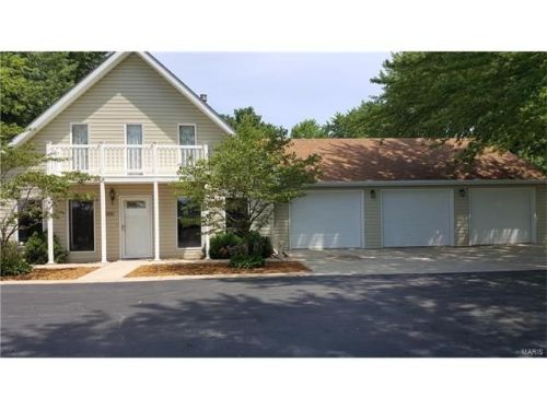 353 State Route 143, Pocahontas, IL 62275