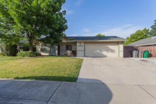 2900 Sandstone Dr, Anderson, CA 96007-4620