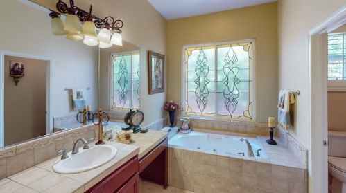 2508 Crooked Trail Rd, Chula Vista CA  91914-4141 exterior