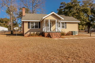 201 1st St, Jackson, SC 29831-3540