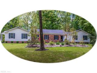 101 Greenwood Dr, Williamsburg VA  23185 exterior