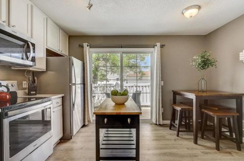 15953 Finch Ave, Saint Paul MN  55124-5811 exterior