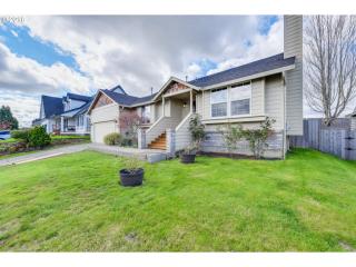 5515 Jackson St, Camas, WA 98607-8526