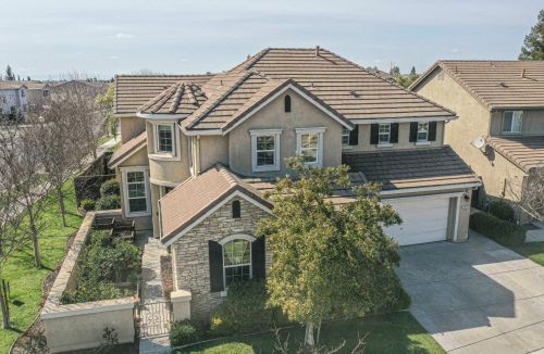 1894 Vintage Cir, Valley Home CA  95361-8678 exterior