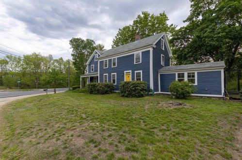323 Washington St, Barrington, NH 03825-6115