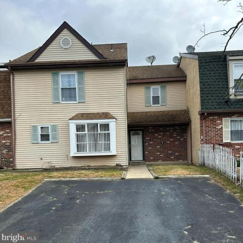 121 Presidential Dr, Erial, NJ 08081-1315