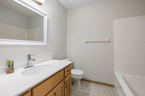 1203 Dupont Ln, Minneapolis MN  55444-2710 exterior