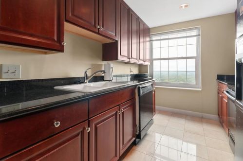 195 14th St, Atlanta GA  30318-7827 exterior