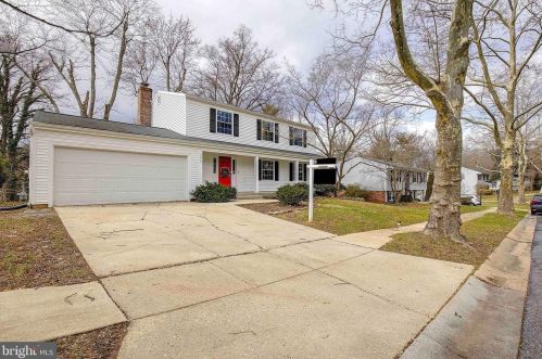 5026 Round Tower Pl, Columbia MD  21044-1322 exterior