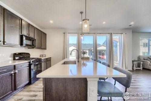 9735 Uravan St, Denver CO  80017 exterior