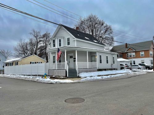 114 Chandler St, Nashua, NH 03064-2847