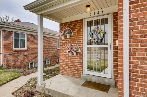2965 Fairfax St, Denver, CO 80207-2712