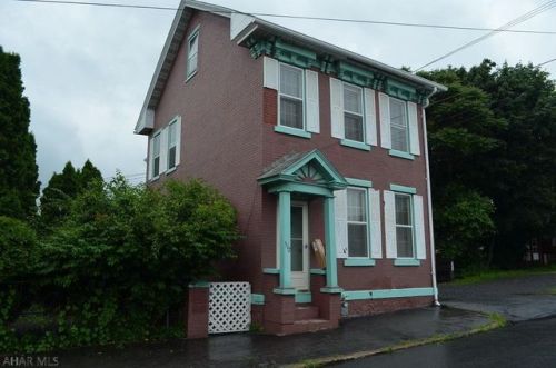 512 6 St, Altoona PA  16602-4874 exterior