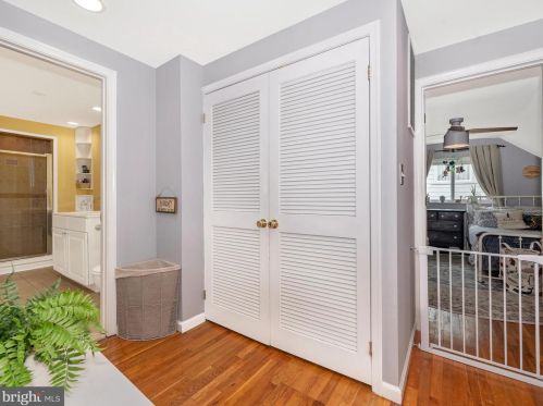 9814 Cottrell Ter, Silver Spring MD 20903-1928 exterior