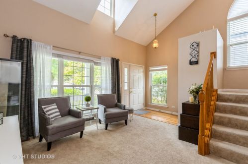 7747 Milan Way, Gurnee, IL 60031-5177