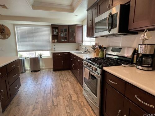 5477 Polo Ct, Riverside CA  92509-5351 exterior