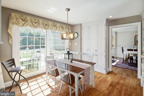 40 Upland Way, Haddonfield NJ 08033-3518 exterior