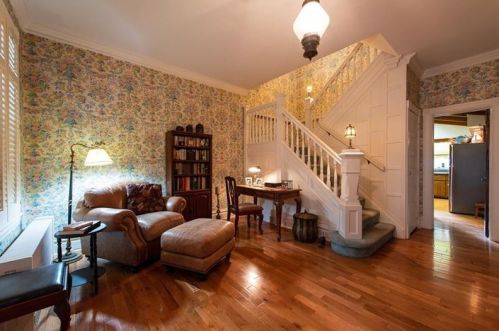 182 Grant Ave, Vandergrift, PA 15690-1202