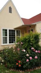 521 Kings Rd, Los Angeles CA  90048-6005 exterior