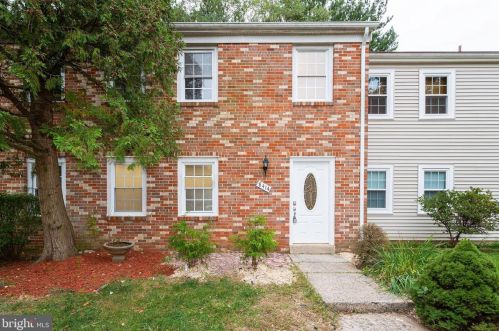 8414 Dampier Ct, Springfield, VA 22153-3411