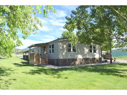 805 Conklin Ln, Cove, OR 97824-8719