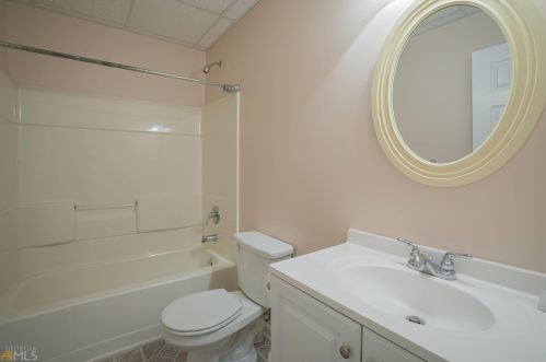 60 Monte Ln, Jefferson GA  30549-6904 exterior