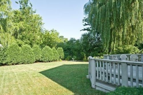 390 Castlewood Ln, Bannockburn IL  60015-3966 exterior