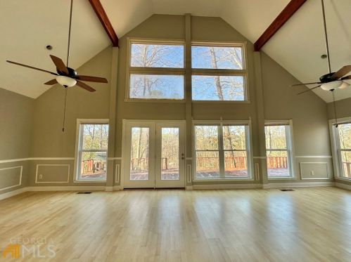 3306 Felicia Ct, Gainesville, GA 30506-3705