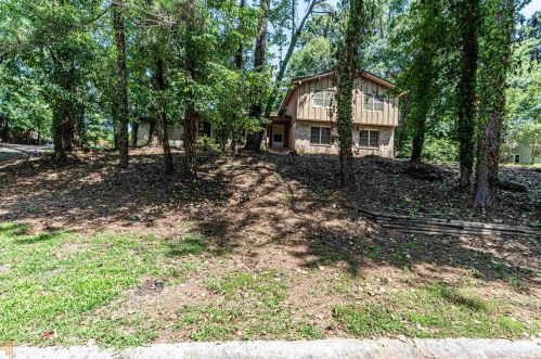 4654 Westhampton Dr, Tucker, GA 30084-2803