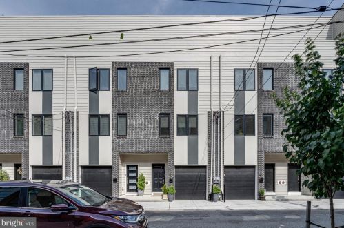 1421 Howard St, Philadelphia PA  19122-3905 exterior