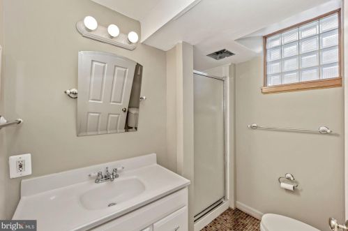 8009 Glenside Dr, Silver Spring MD 20912-7327 exterior